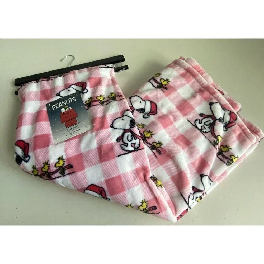 Peanuts Snoopy Woodstock Pink Holiday‎ Throw Blanket Christmas 50 x 70” NEW